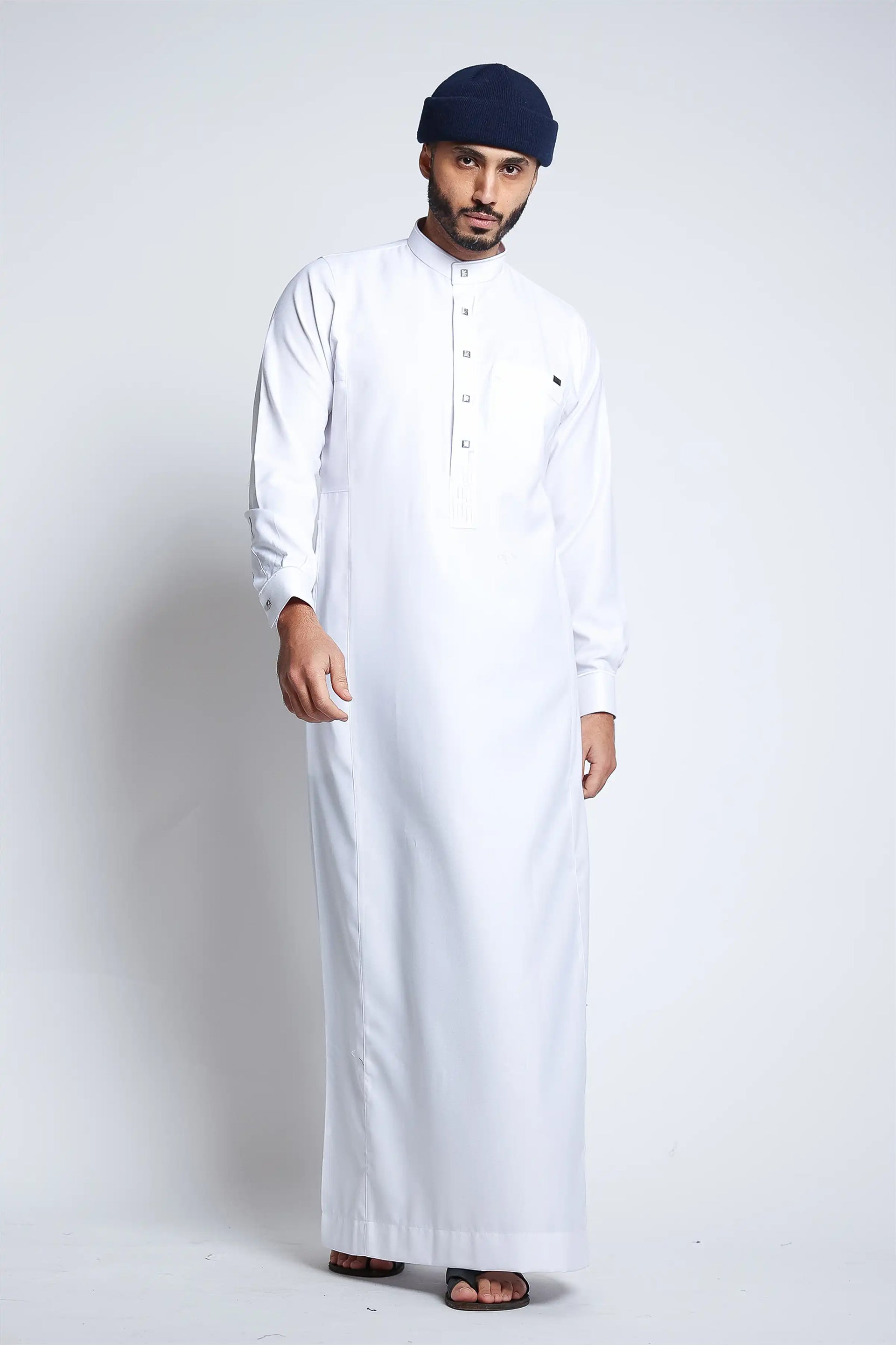 J132 White Embroidery Thobe